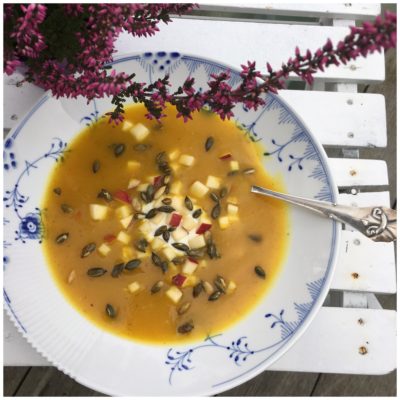 Græskarsuppe med varme krydderier